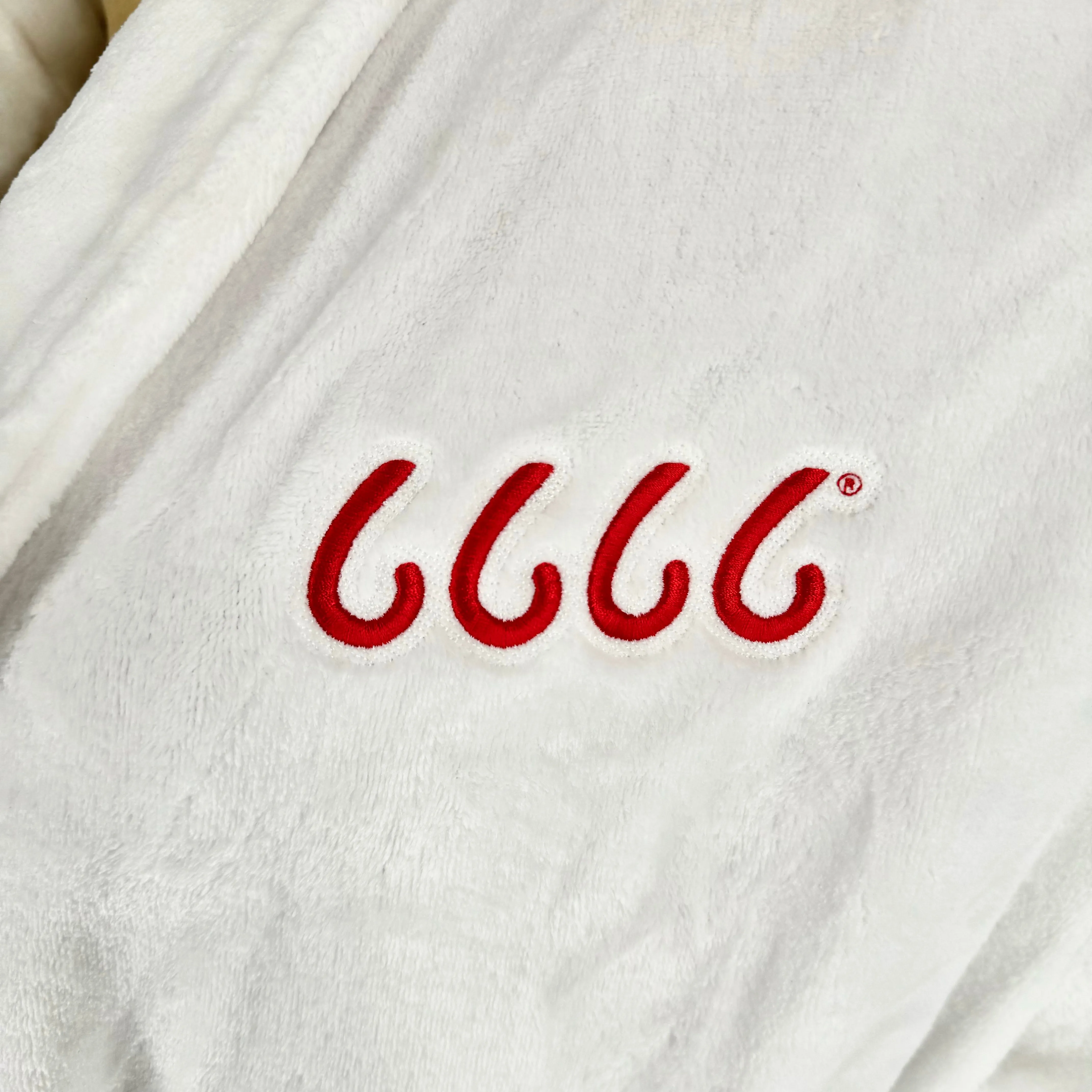 6666 Robe