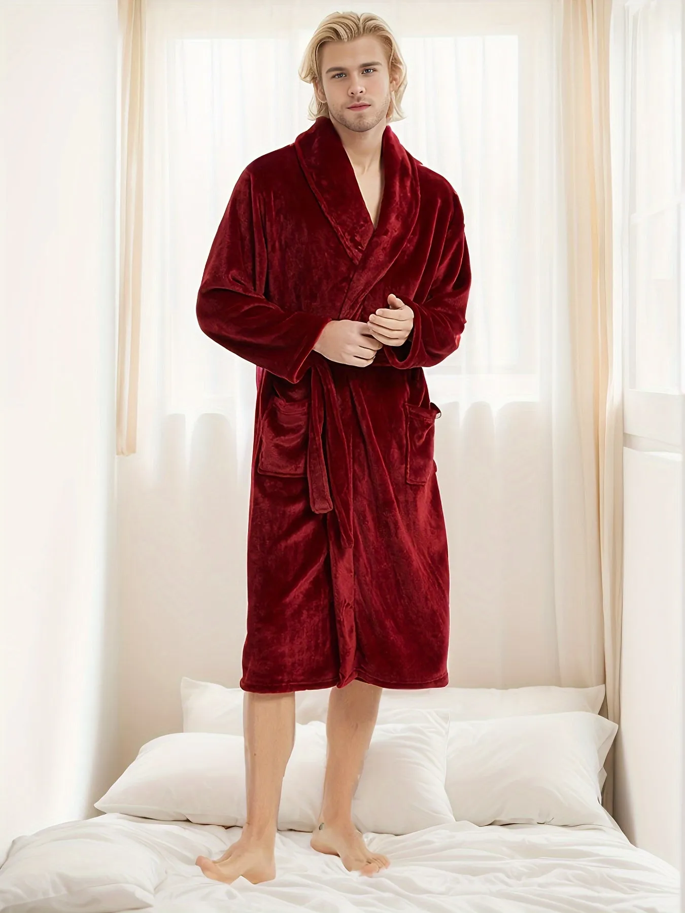 Casual Polyester Men's Robe Set - Fall/Winter Long Sleeve Solid Color Bathrobe with Belt, Slight Stretch Fabric, Warm Plush Fleece V-neck Sleepwear with Pockets