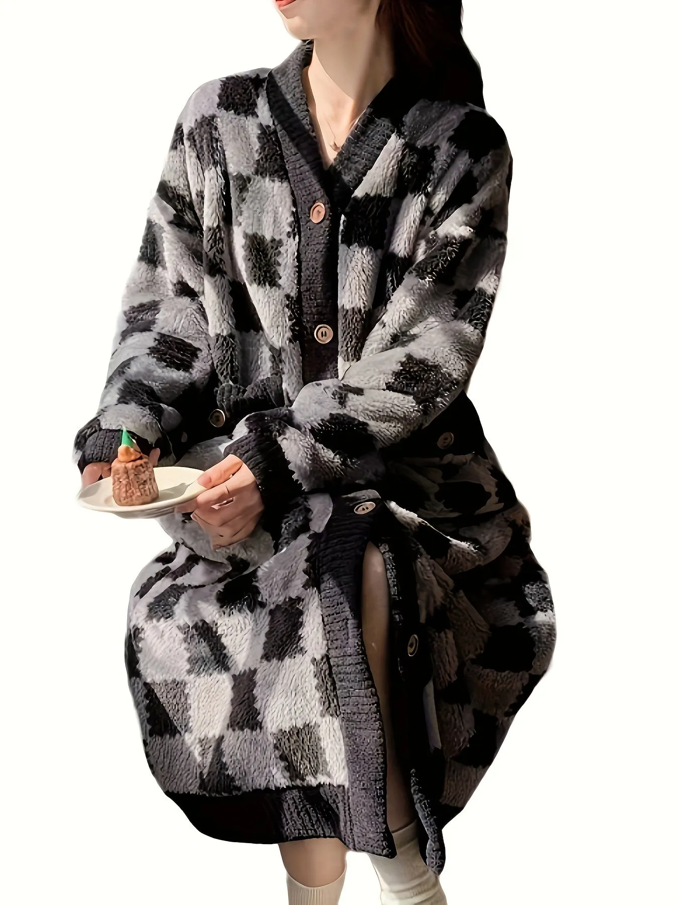 Elegant Checkered Pattern Fleece Thickened Night Robe For Fall & Winter, Long Sleeve Buttons V Neck Loose Fit Robe With Pockets, Women's Sleepwear & Dresses