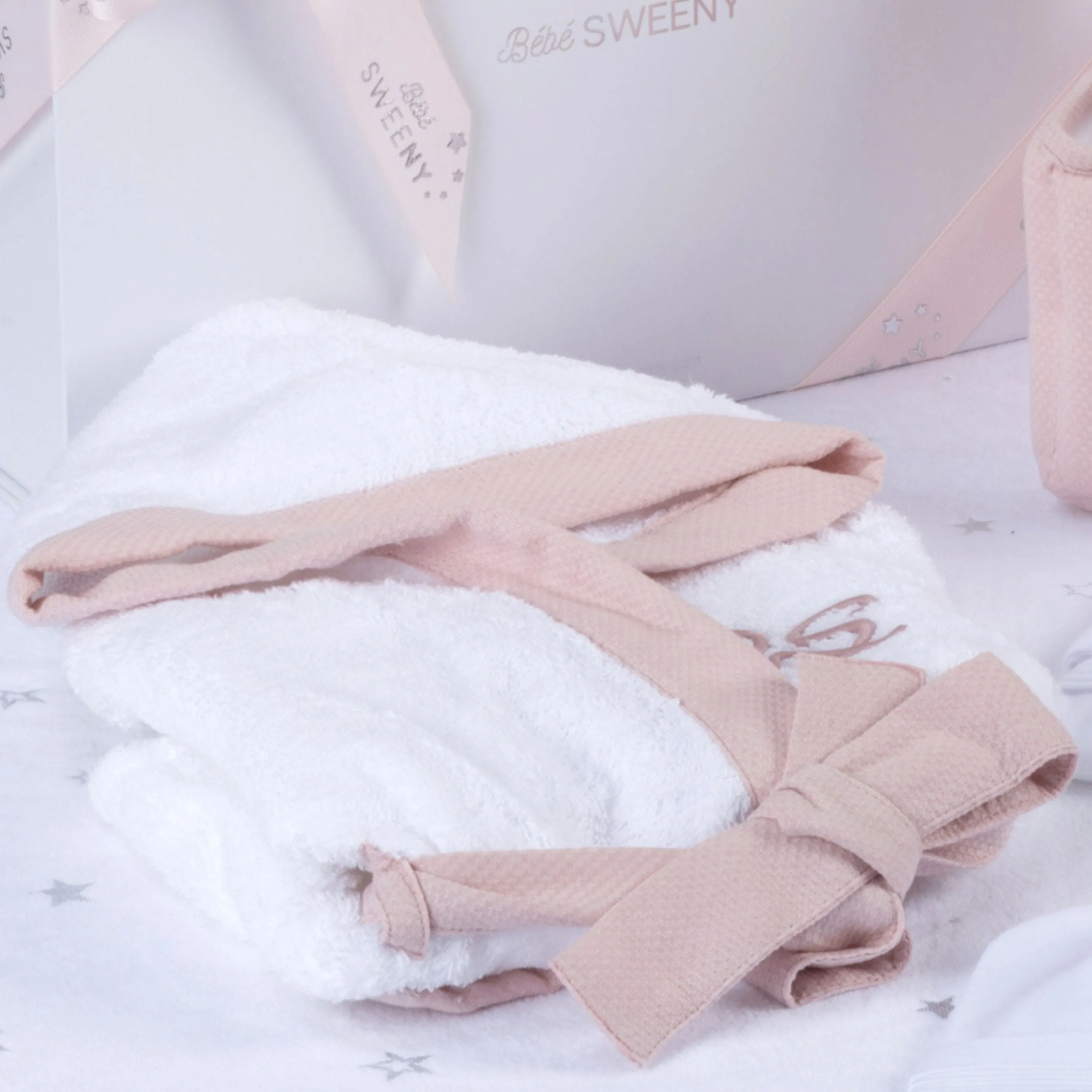 Mon Beau Trousseau | Girls White & Dusty Rose Personalised Bathrobe