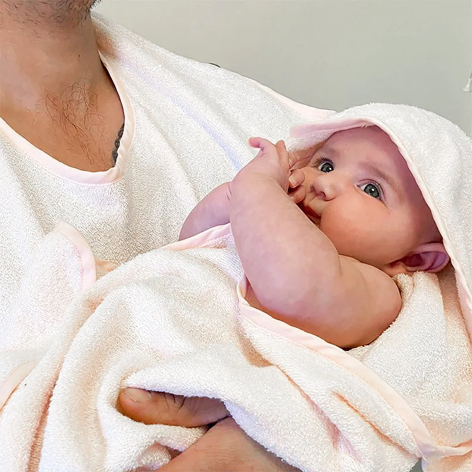 Shnuggle Wearable Baby Towels