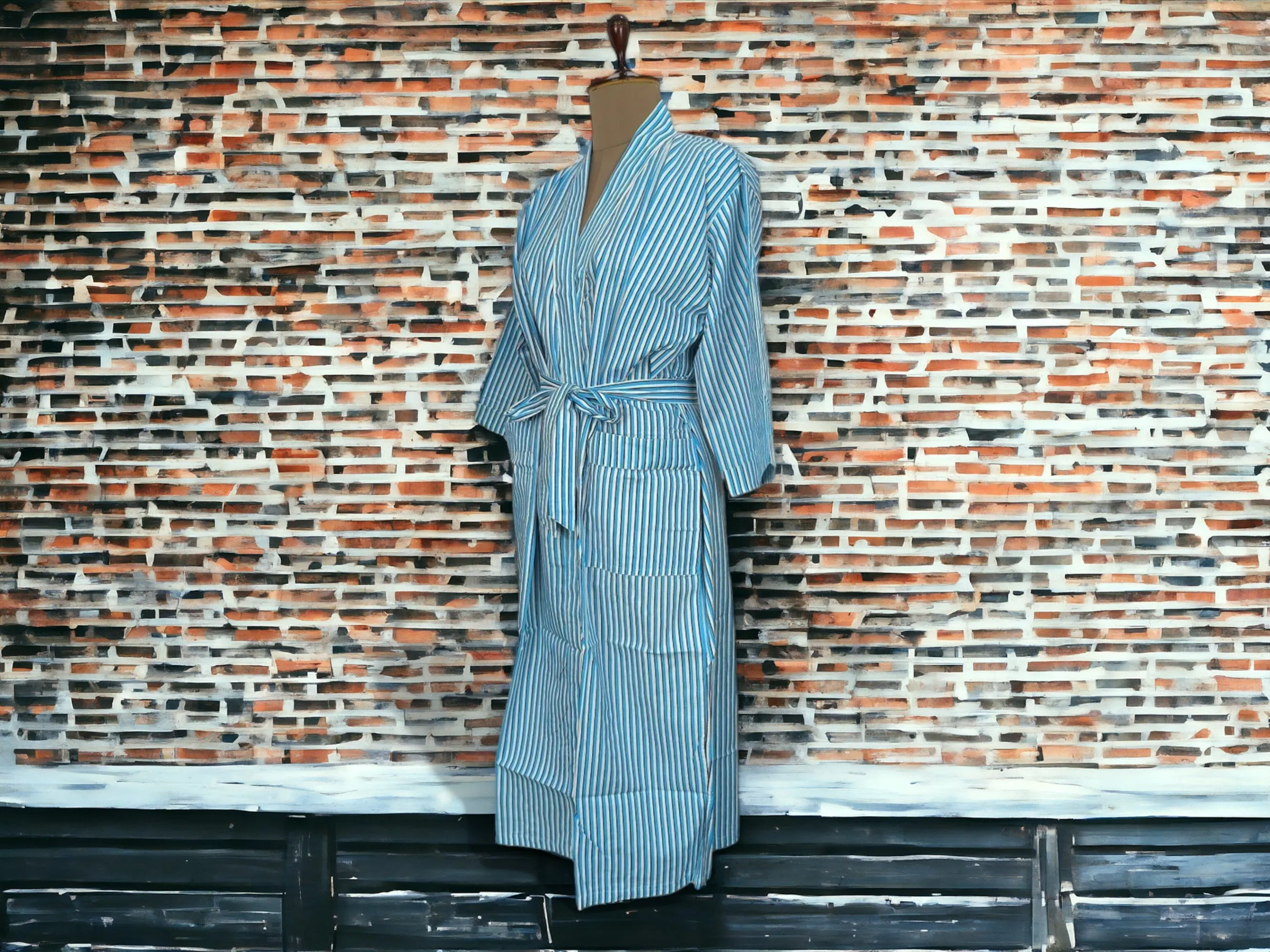 SKY BLUE STRIPE Print - Kimono Robe