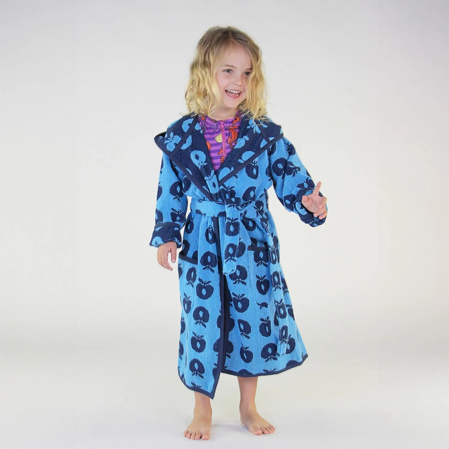 Småfolk Blue Grotto Bathrobe Med Æbler