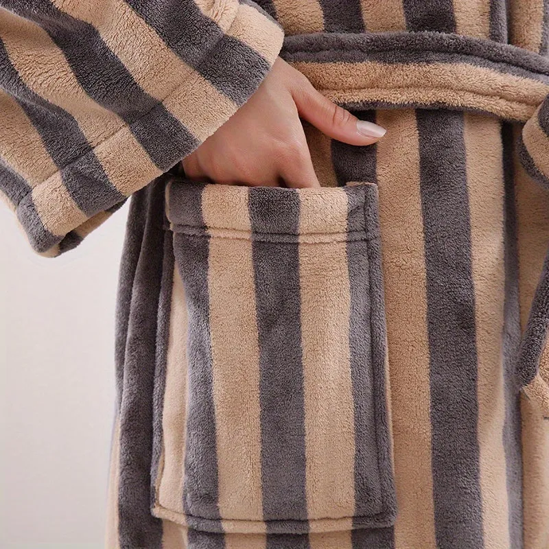 Super Absorbent Geometric-Stripe Bathrobe - Unisex Home Wear, Perfect Couples' Gift, Soft Coral Fleece, Spa Bath Towel Robe, Contemporary Knit Fabric, 380gsm - Polyester 100%