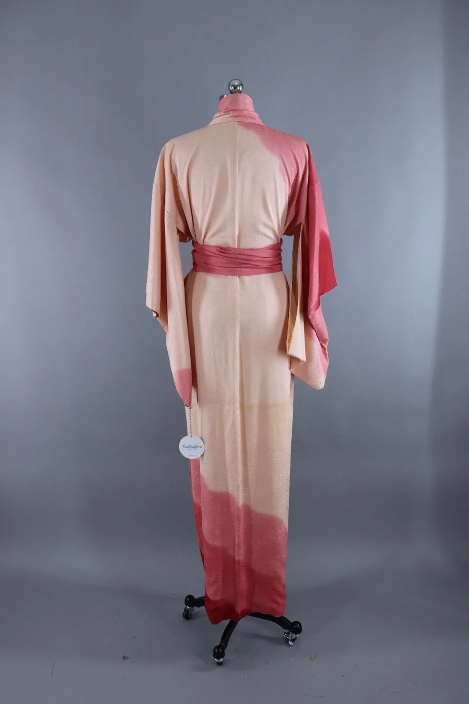 Vintage Silk Kimono Robe in Ivory and Pink Ombre